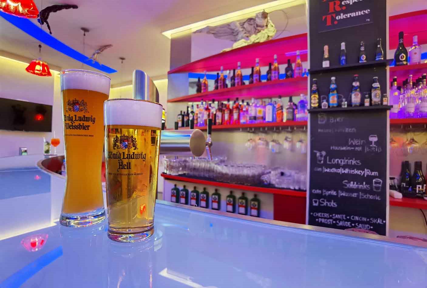 ArtBar with drinks