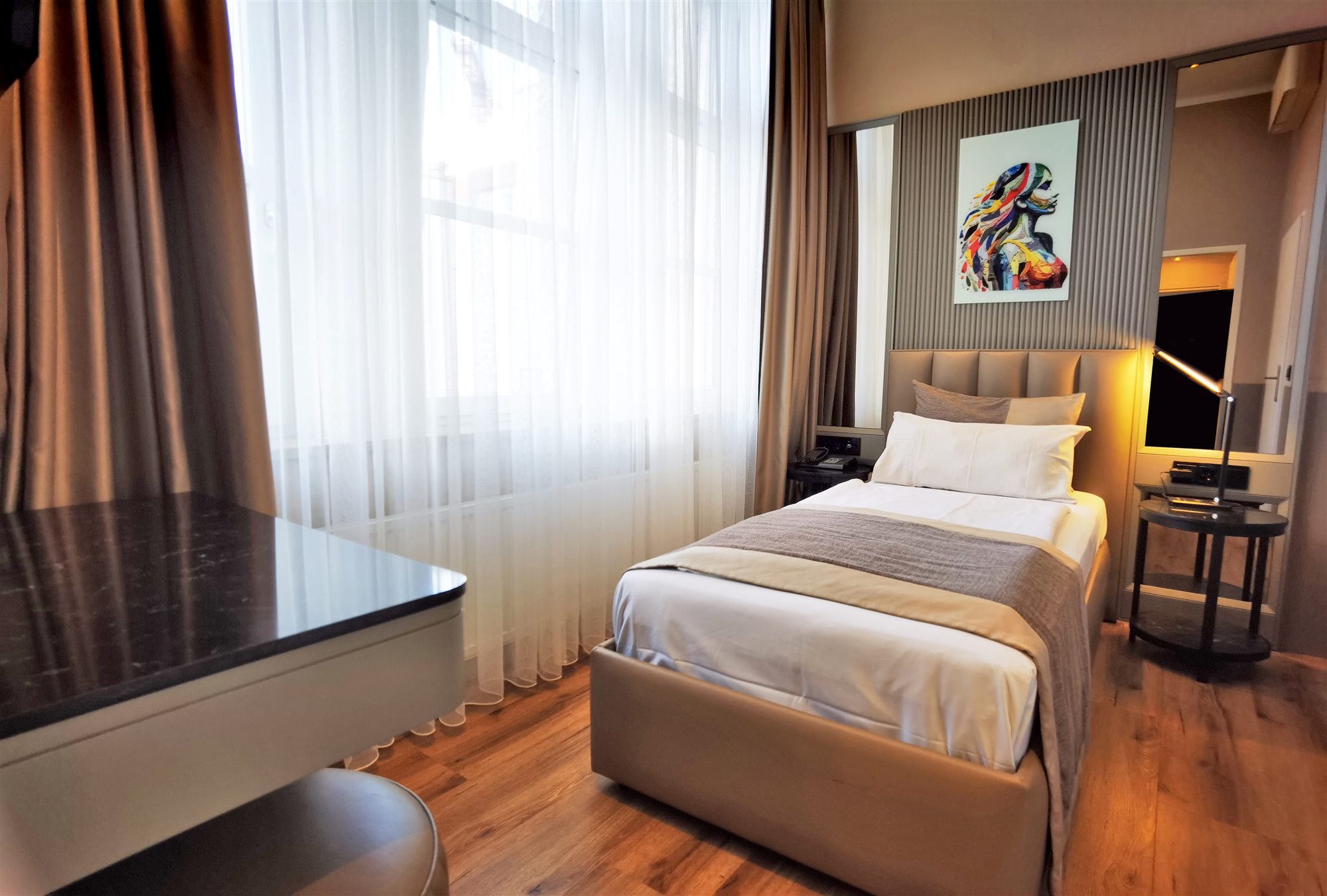 Single room by the window