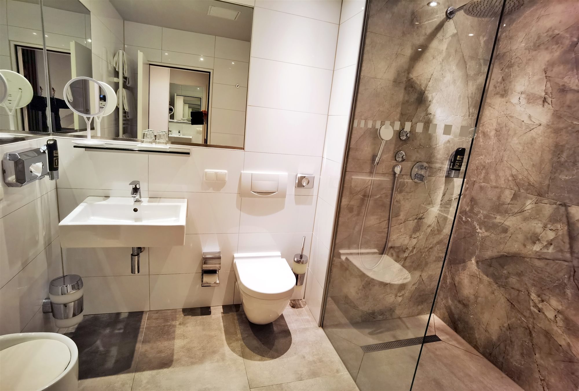 Modern bathroom